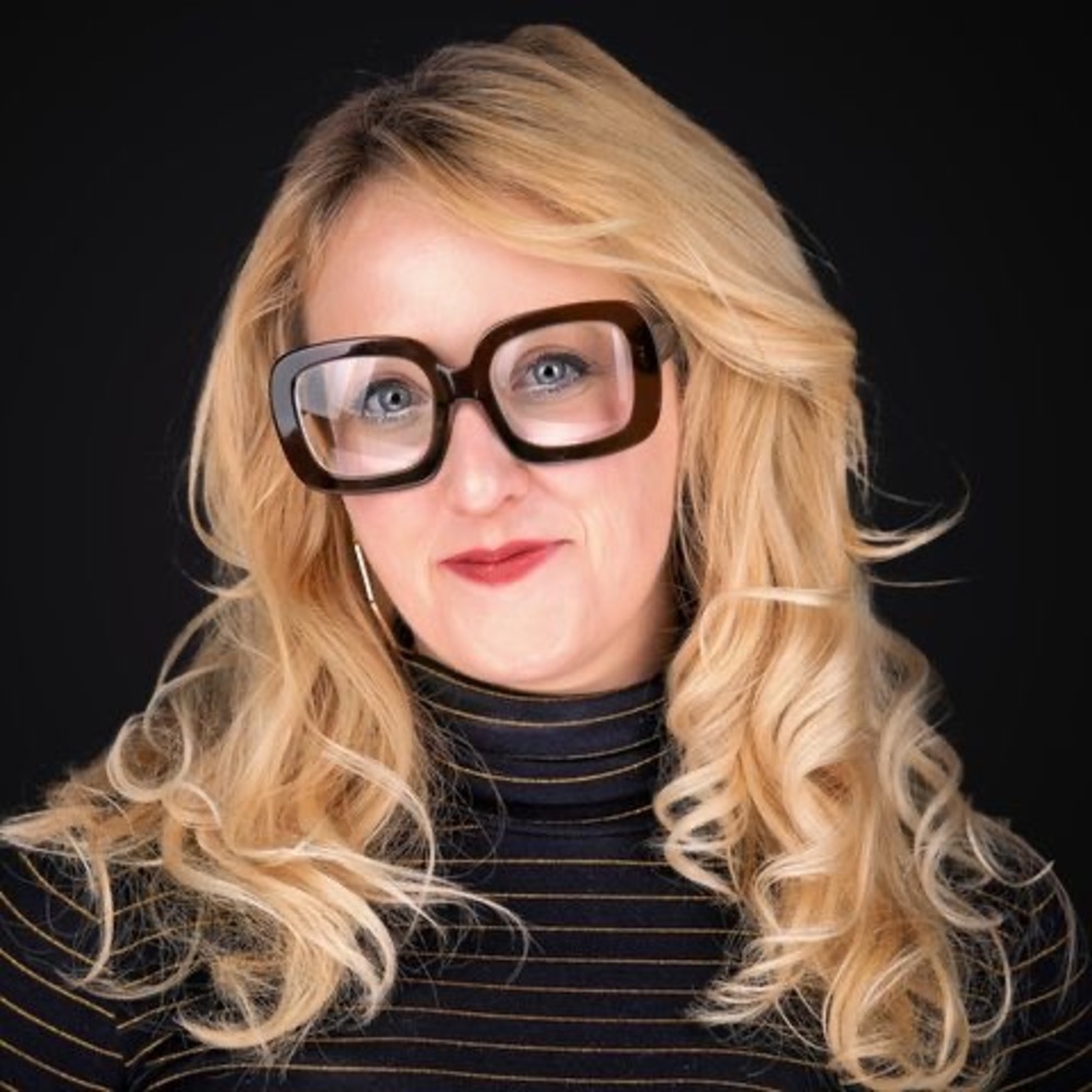 Meet your Posher, Linda